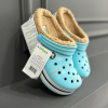 CROCS CROCBAND KÜRKLÜ TURKUAZ DESENLİ TERLİK