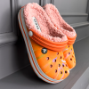 CROCS CROCBAND KÜRKLÜ TURUNCU DESENLİ TERLİK